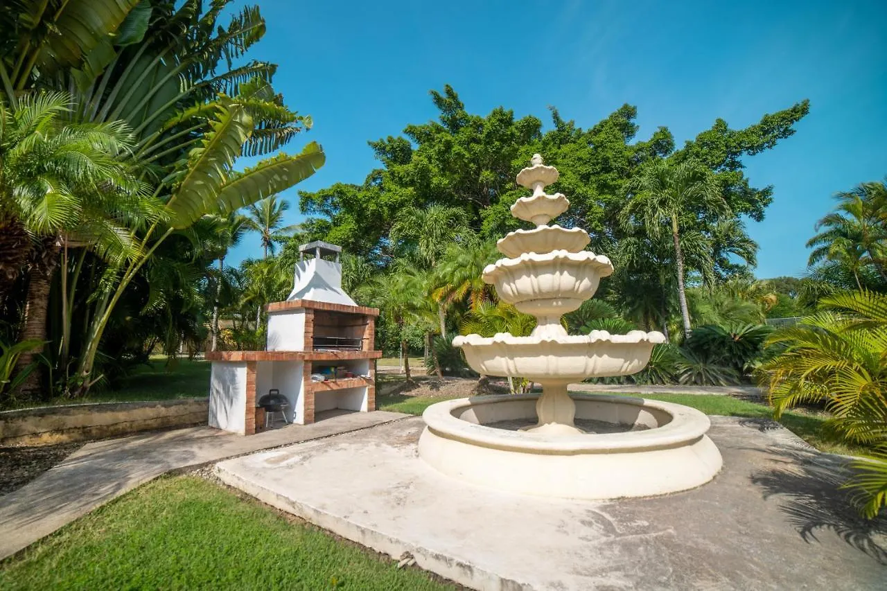 Aparthotel Garden Condos - Apt 35 - Fully Renovated! Sosua